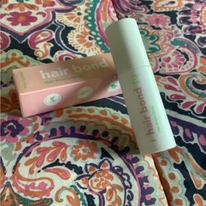 Pink Hair Styling Spray